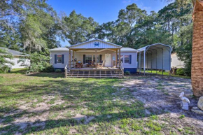 Cozy Steinhatchee House with Fire Pit and Grill!, Steinhatchee